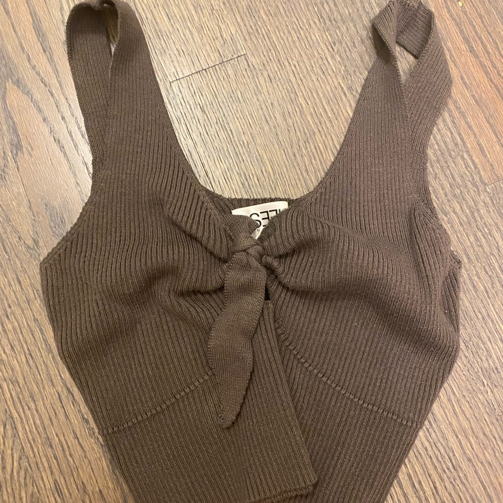 SEEK the Label crop top